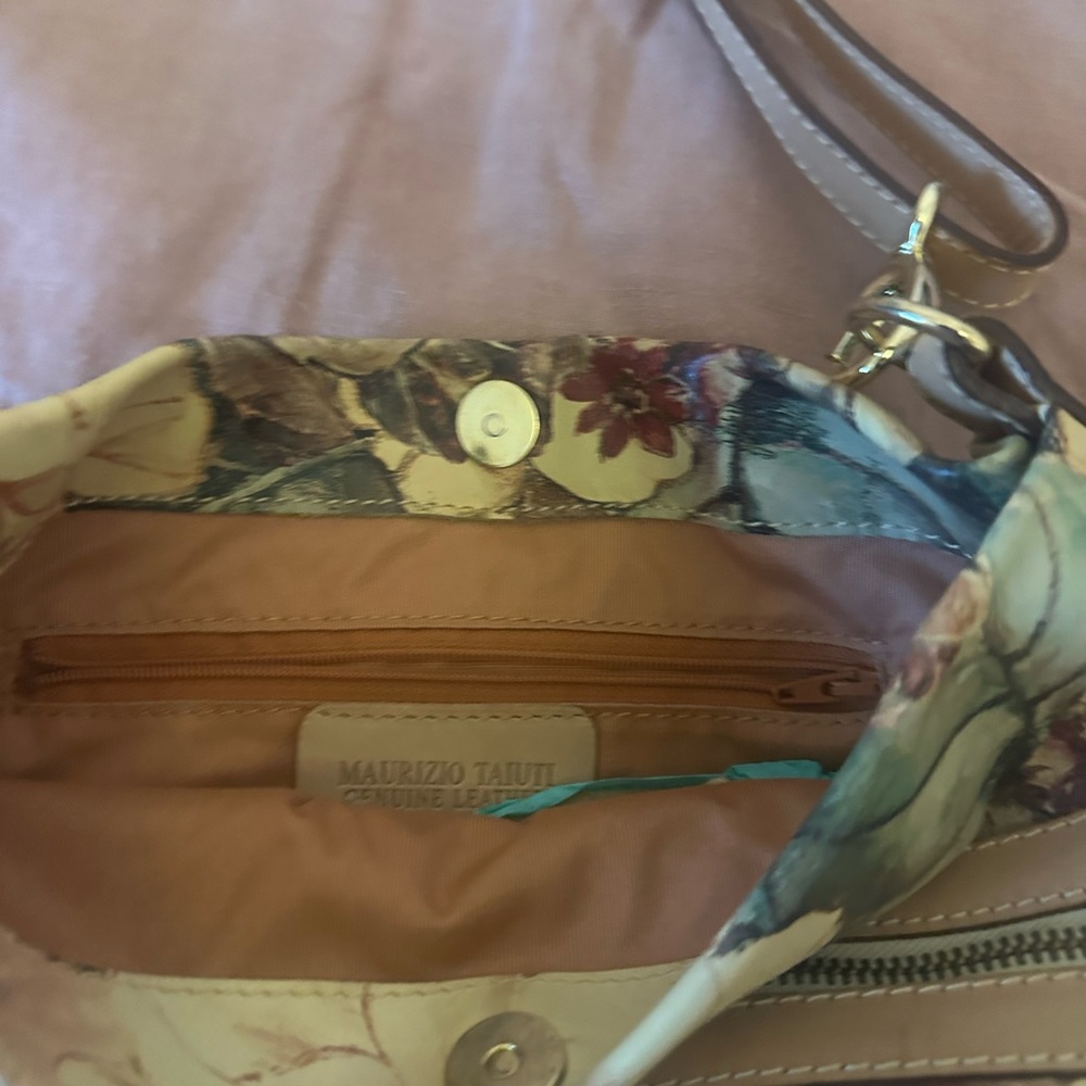 MAURIZIO TAIUTI Floral-Print Large Leather Handbag, Italy- price is firm - Picture 5 of 6